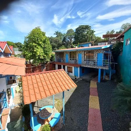 Hotel La Uvita Puerto Limon Ngoại thất bức ảnh