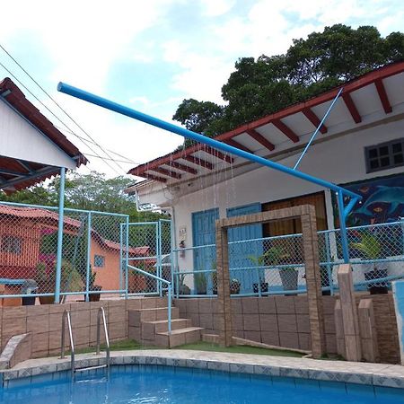 Hotel La Uvita Puerto Limon Ngoại thất bức ảnh