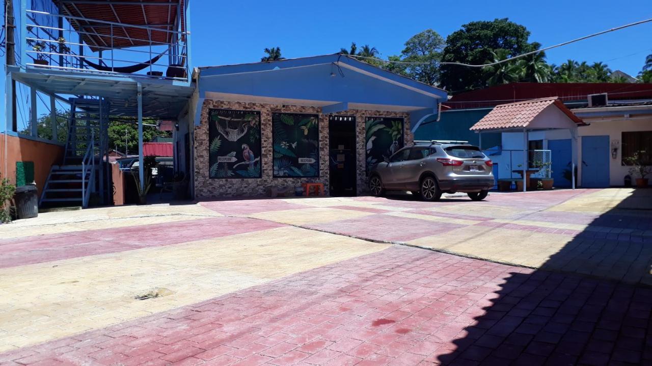 Hotel La Uvita Puerto Limon Ngoại thất bức ảnh
