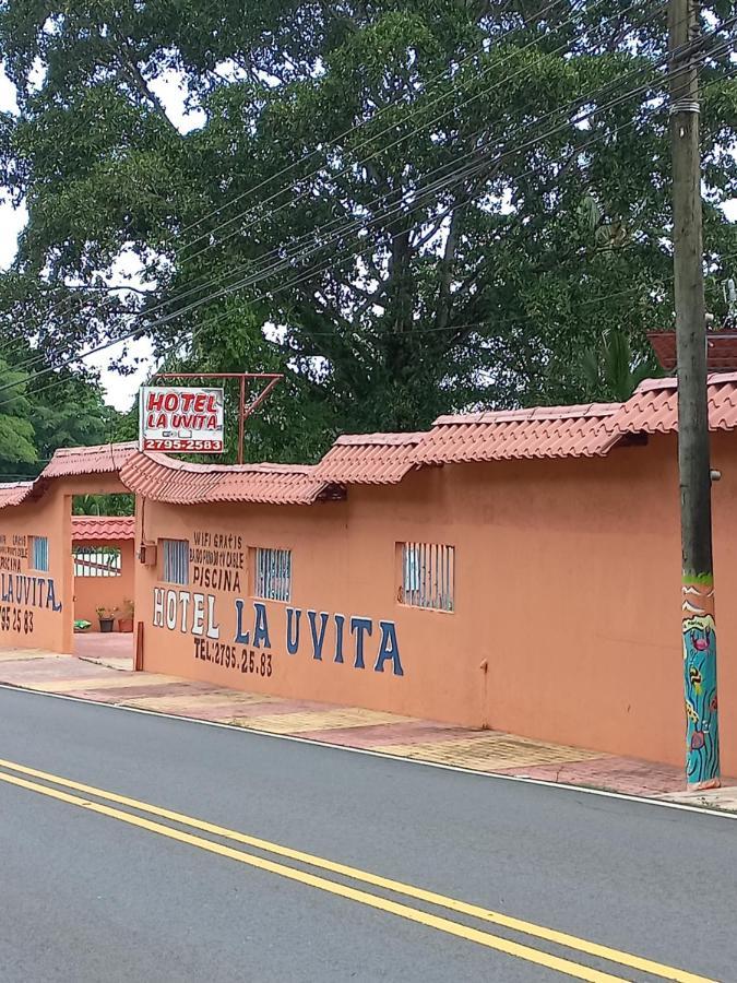 Hotel La Uvita Puerto Limon Ngoại thất bức ảnh